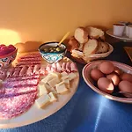 Due Passi Dal Centro Frühstückspension