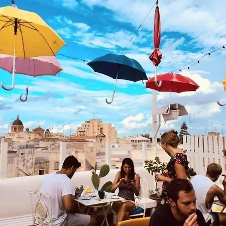 Due Passi Dal Centro Panzió Marsala