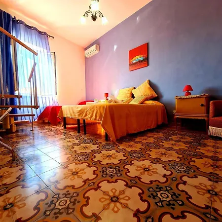 Due Passi Dal Centro 3* Marsala