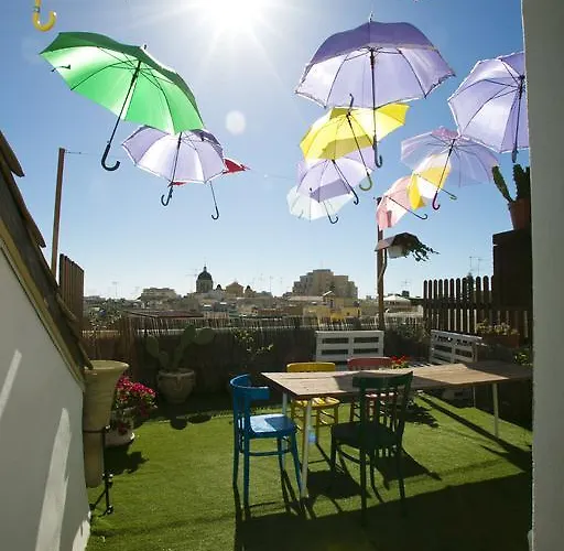 Due Passi Dal Centro ベッド・アンド・ブレックファスト 3*