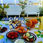 Bed and Breakfast Due Passi Dal Centro Μαρσάλα