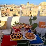 Due Passi Dal Centro 4*