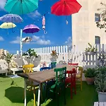 Due Passi Dal Centro Bed and Breakfast Μαρσάλα