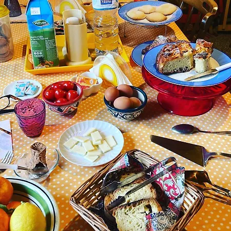 Bed & Breakfast Due Passi Dal Centro