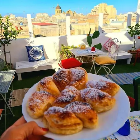 咫尺城中央酒店