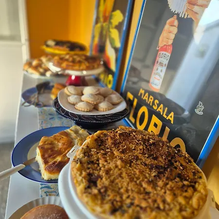 Due Passi Dal Centro Oda ve Kahvaltı Marsala