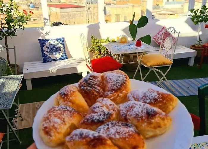 Due Passi Dal Centro