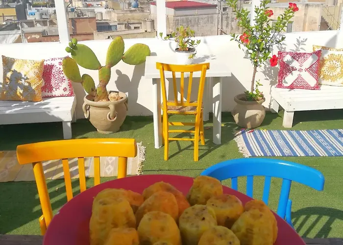 Due Passi Dal Centro Oda ve Kahvaltı Marsala