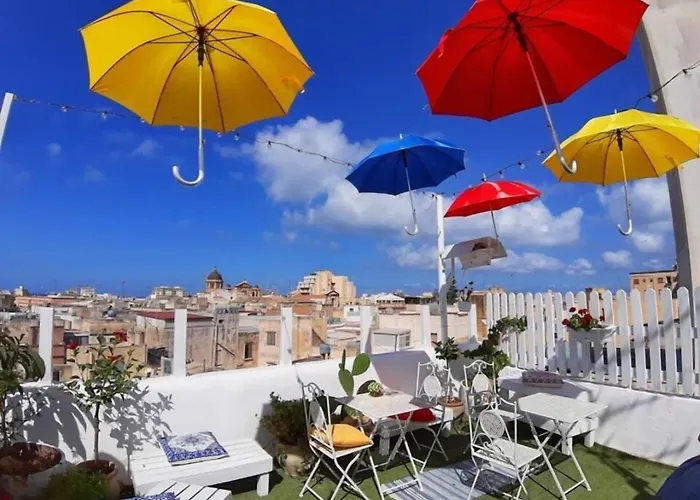 Oda ve Kahvaltı Due Passi Dal Centro